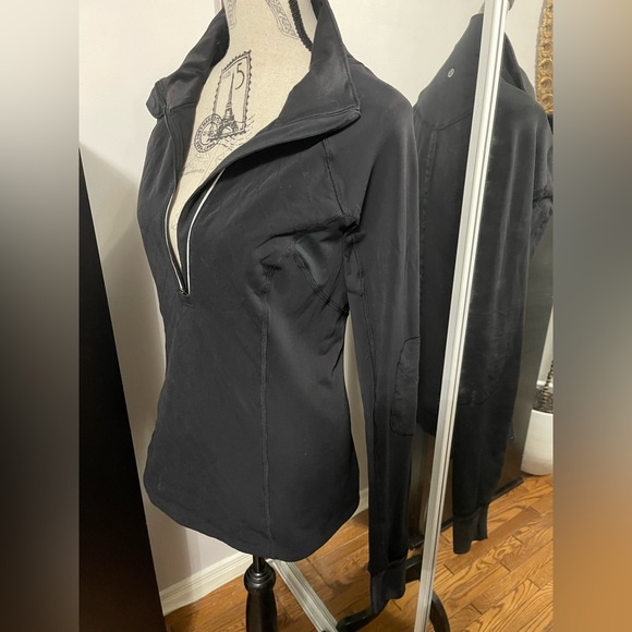 Lululemon pullover size 8 - Picture 2 of 7